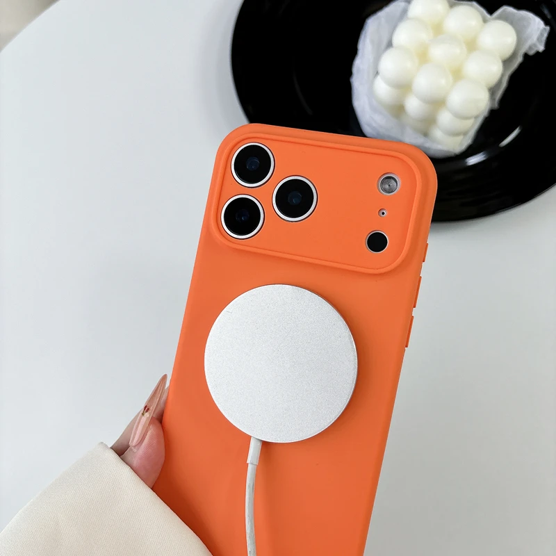 Сплошной цвет, официальный жид – обзор и цена Liquid Silicone Magnetic Phone Case